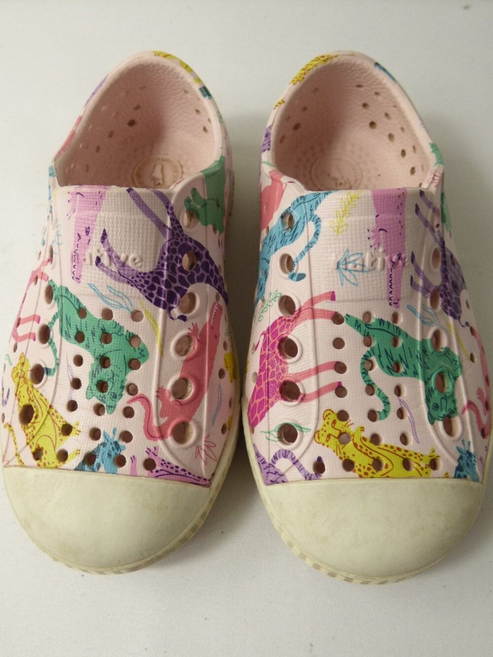 Native Toddler Pink Zoo Animal Print Shoes, Size 8